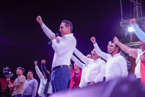 Héctor Santana encabeza el inicio de las fiestas patronales de San José del Valle: “Serán las mejores de la historia”