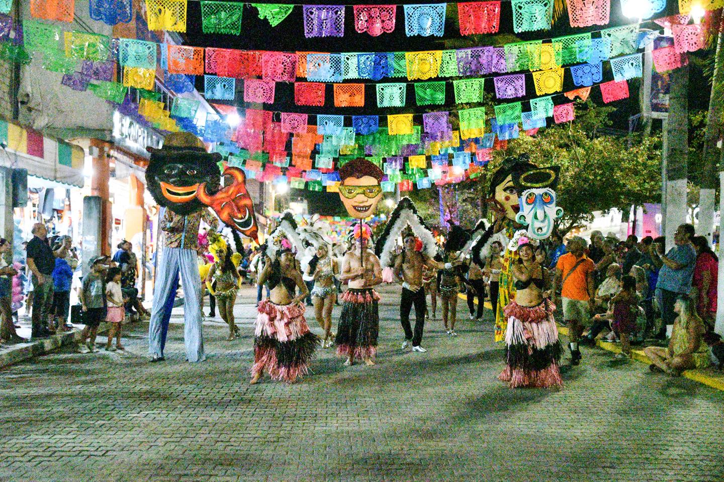 La Bahía ya vive su Carnaval