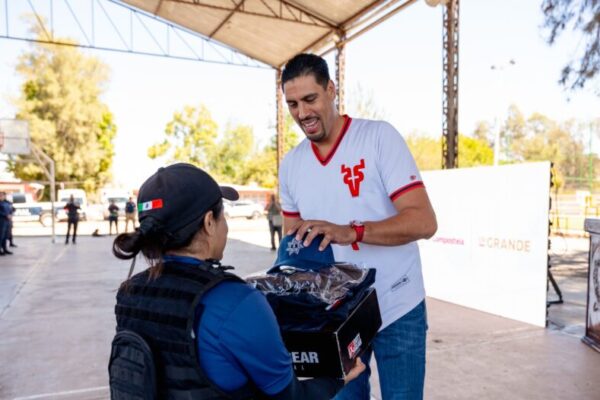 El compromiso con la seguridad de Compostela comienza por fortalecer a quienes nos protegen!