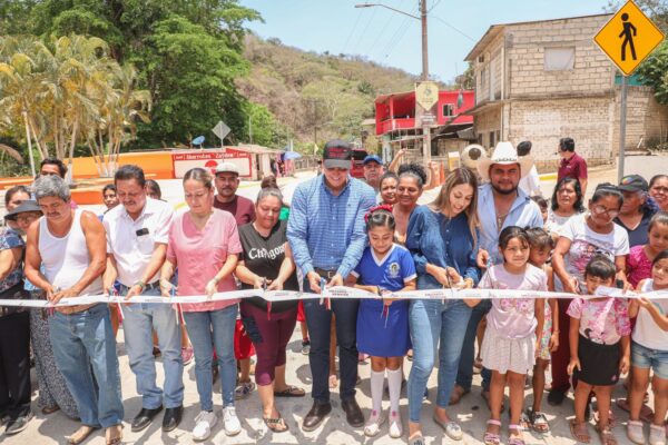 Héctor Santana le cumple a El Guamúchil