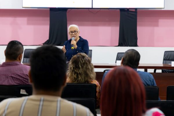 Inicia DIF Nayarit curso-taller para futuras madres y padres adoptivos.